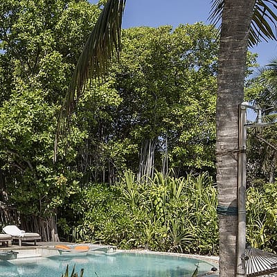 Soneva Fushi Malediven, Villa 16 im Dschungel, mit privatem Pool
